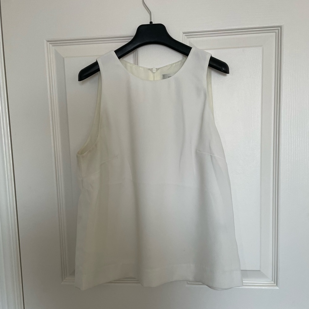 Simons Contemporaine Shell Tank
